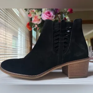 Paul green Vienna Chelsea Boot (Women) size 8 new
