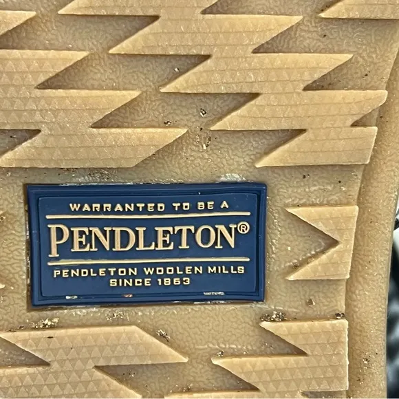Pendleton Women's Hacienda Bootie Size 10‎ Spider Rock Boots Black White