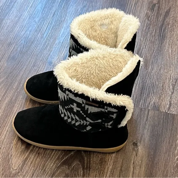 Pendleton Women's Hacienda Bootie Size 10‎ Spider Rock Boots Black White
