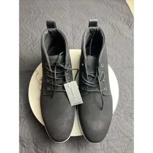 Perry Ellis Portfolio Bluff  Sport Navy Outdoor Chukka Boots SZ 11.5 NWT, No Box