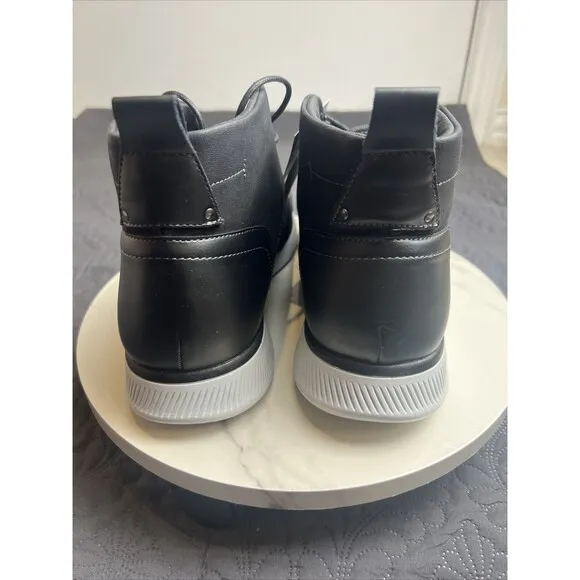 Perry Ellis Portfolio Bluff  Sport Navy Outdoor Chukka Boots SZ 11.5 NWT, No Box