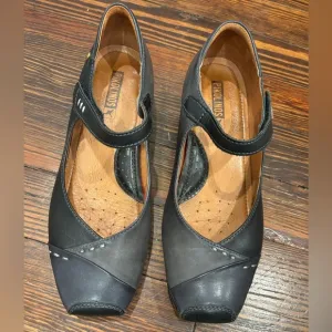 Pikolonos Gandia Black Grey Square Toe Point Mary Jane Leather Heel Sz 38 7.5 US