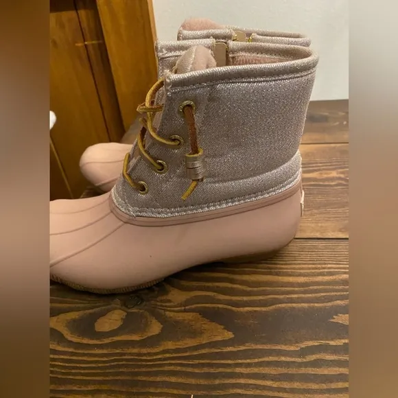Pink &amp; Rose Gold Sperry rain boots