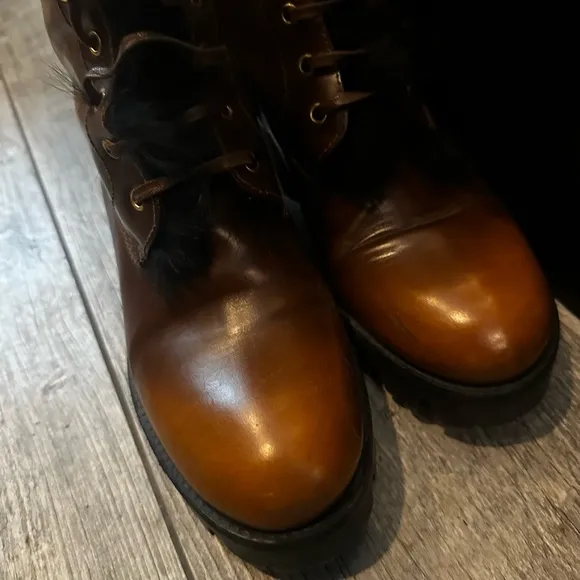 Prada Tobacco Burnished Fur-lined leather boots 39.5