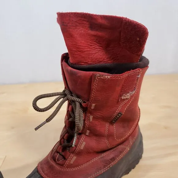 QUARK Avalanche Boots Women's Sz 10 Red Winter Rain Sleet Hiking Foldover