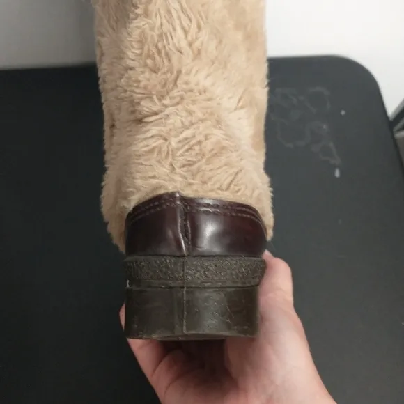 Quoddy Vintage Moccasin Boots, women's, faux fur, size 8