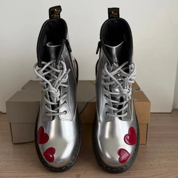 RARE ❤️ Dr. Martens 1460 Silver Patent Heart Lace Up Boots - SZ Men 6- Women 7