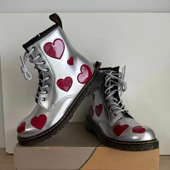 RARE ❤️ Dr. Martens 1460 Silver Patent Heart Lace Up Boots - SZ Men 6- Women 7