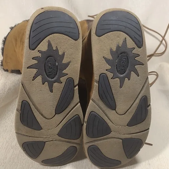 Rare UGG Australia Lace Up Boots-Size 9