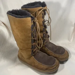 Rare UGG Australia Lace Up Boots-Size 9