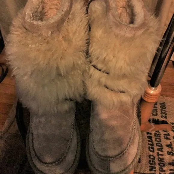 Rare UGG Rainer 5189 limited edition Size 5