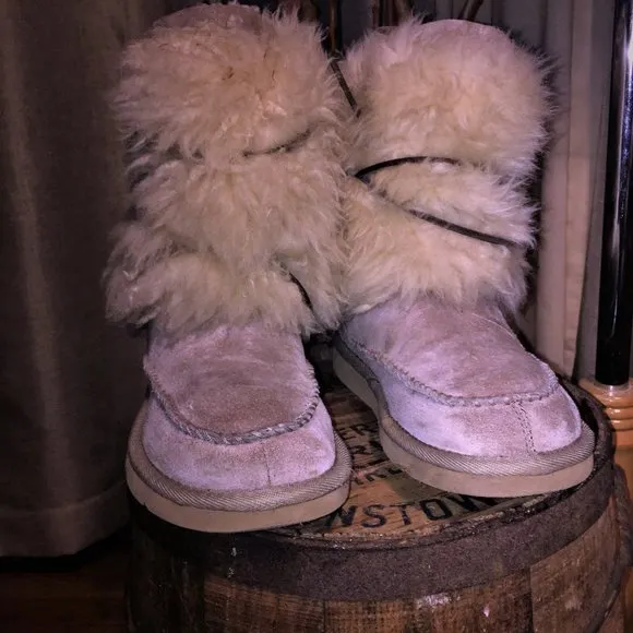 Rare UGG Rainer 5189 limited edition Size 5