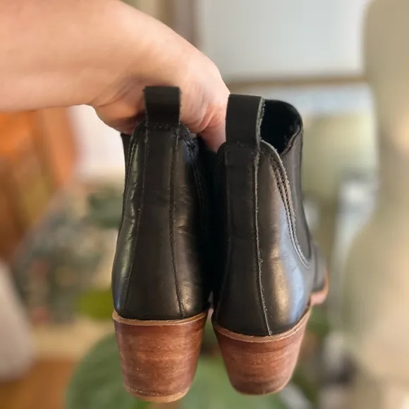 Red Wing Shoes Redwing Harriet Chelsea Boots Black Leather Boots Sz 6 B