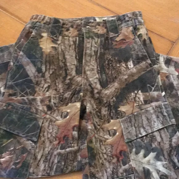 Redhead silent-hide insulated gear.