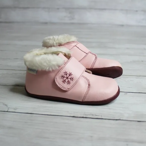 Robeez Tredz Baby Girl's Pink Winter Shoe Boots Size 16-20 Months