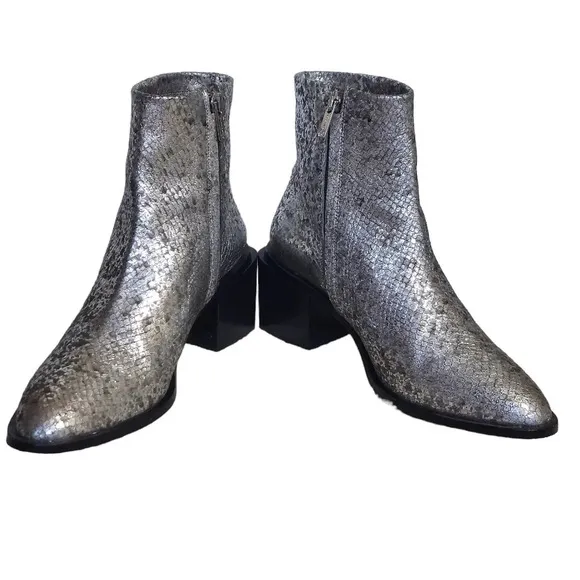 Robert Clergerie‎ Women's Xenia High Top Leather Boots