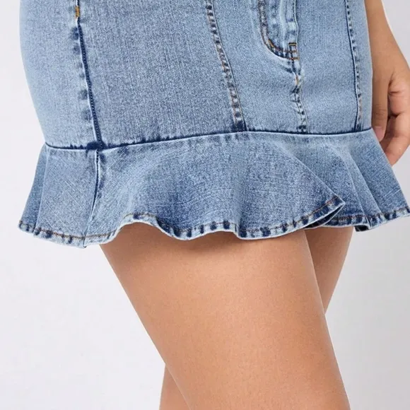 Ruffle Hem Denim Retro High-Rise Waist Jean Hip Pocket Vertical Seam Mini Skirt