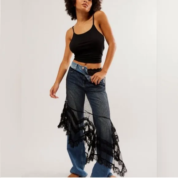 🌹🏇🌹SALE Free People Afternoon Half Slip Black Size Small Sheer Sexy Versatile