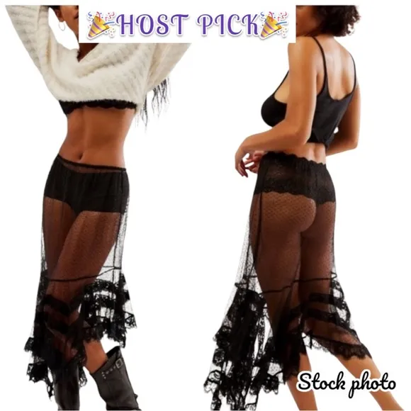 🌹🏇🌹SALE Free People Afternoon Half Slip Black Size Small Sheer Sexy Versatile