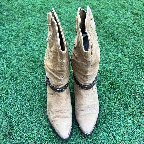 ❣️SALE❣️ Rare VINTAGE ZODIAC USA LADIES COWBOY Leather BOOTS Heels Western