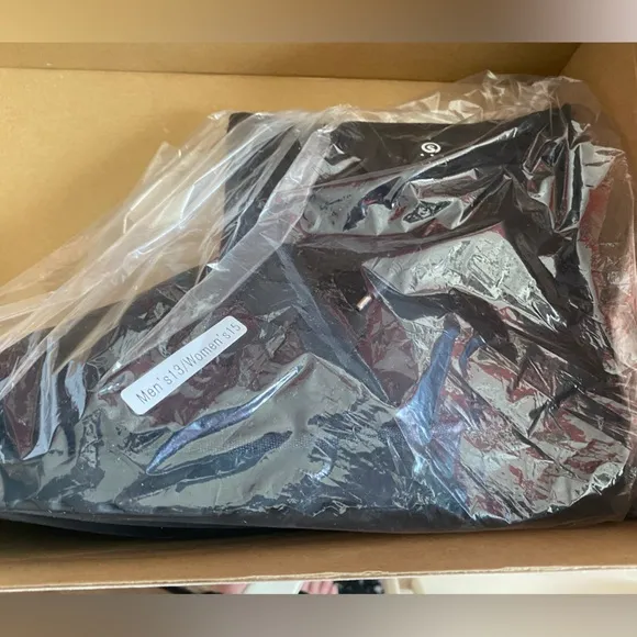 SAVIOR HEAT Heated Boots Unisex New in Box