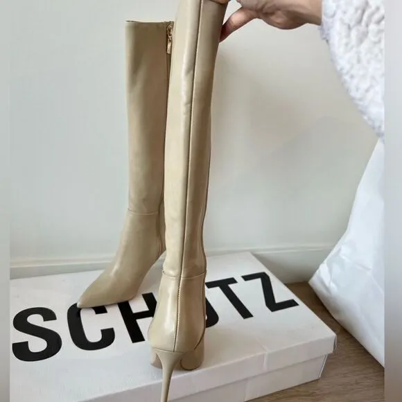 Schutz tan boots