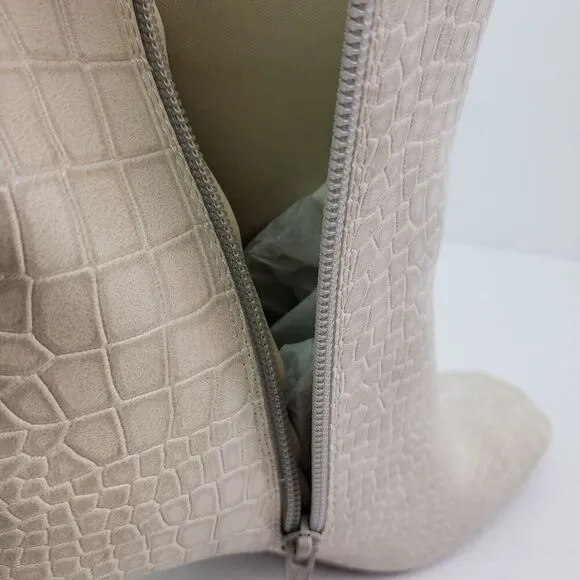 Seven Dials Nicole Womens Size 7.5 Winter White Croco Print 3&quot; Heel Bootie Shoes