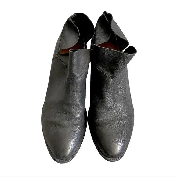 SEYCHELLES Snare Black Leather Ankle Cut-Out Boots Black 9.5