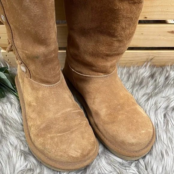 𝅺SIDE lace up UGG Boots