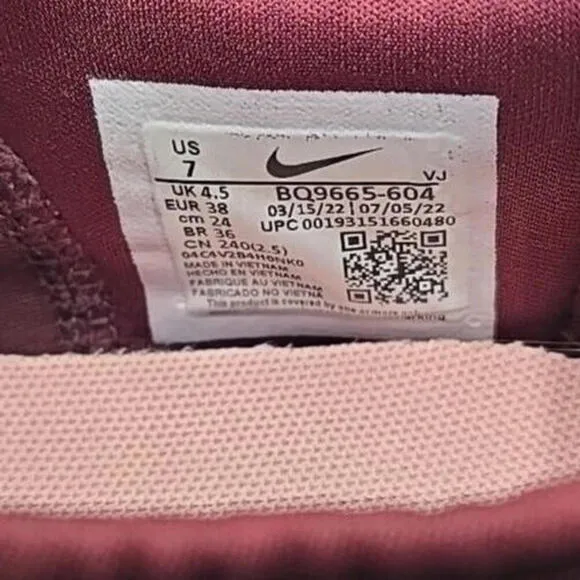Size 7 - Nike Air Max Dia Winter Night Maroon Shoes