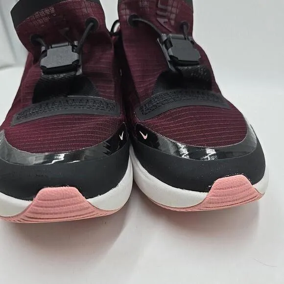 Size 7 - Nike Air Max Dia Winter Night Maroon Shoes