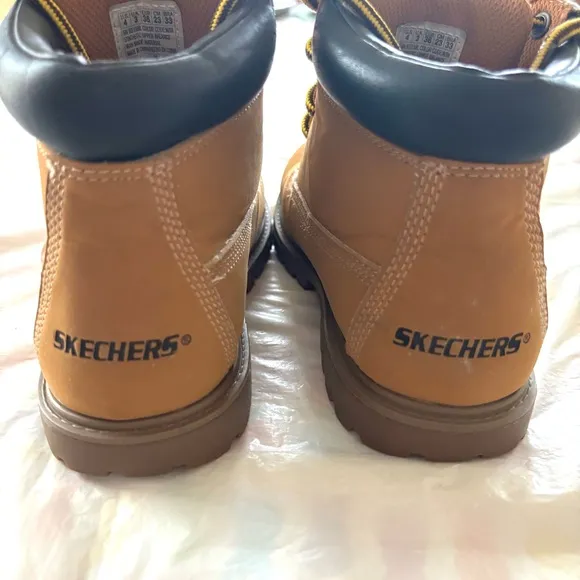 Skechers Kids Tan Adventure Mecca Lumberjack Boots SZ 4 Y NWOT