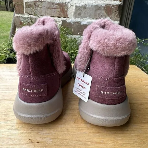 Skechers On the GO City 2 Cuddle Up Suede Faux Fur Ankle Boots Size 6 Blush Pink