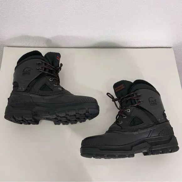 Sorel Black Hard Shell with Maroon Lace Up Winter Boots