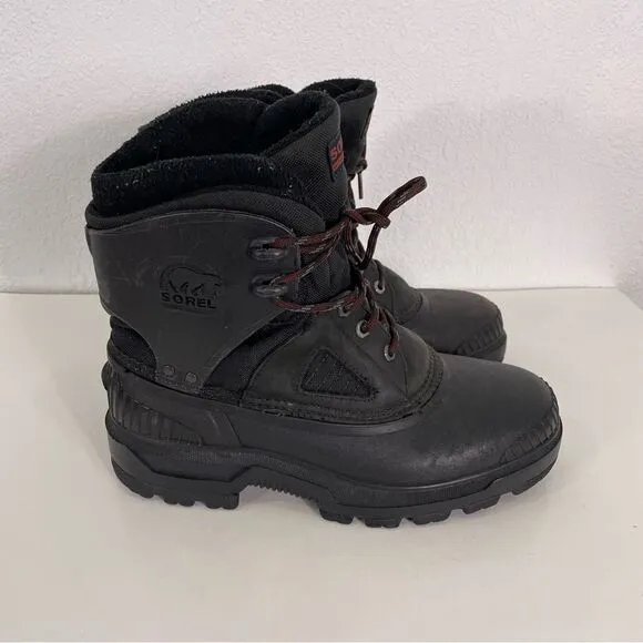 Sorel Black Hard Shell with Maroon Lace Up Winter Boots