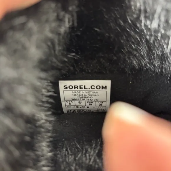 Sorel Black Tivoli Winter Boots Size 9