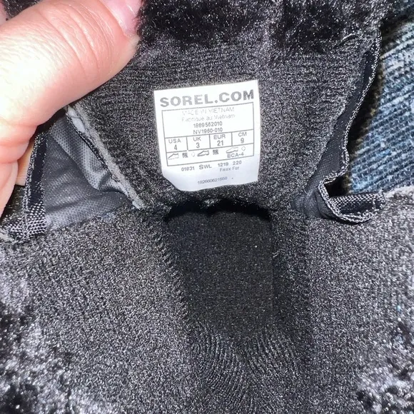 Sorel Black Winter commander Boots