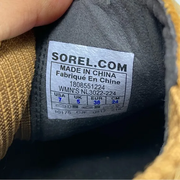 Sorel Boots Joan of Arctic Wedge ll Ankle Boots Tan Brown Women Sz 7 NL3022-224