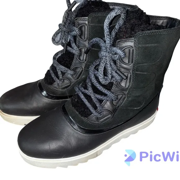 Sorel Boots Joan of Artic Next Lite Waterproof