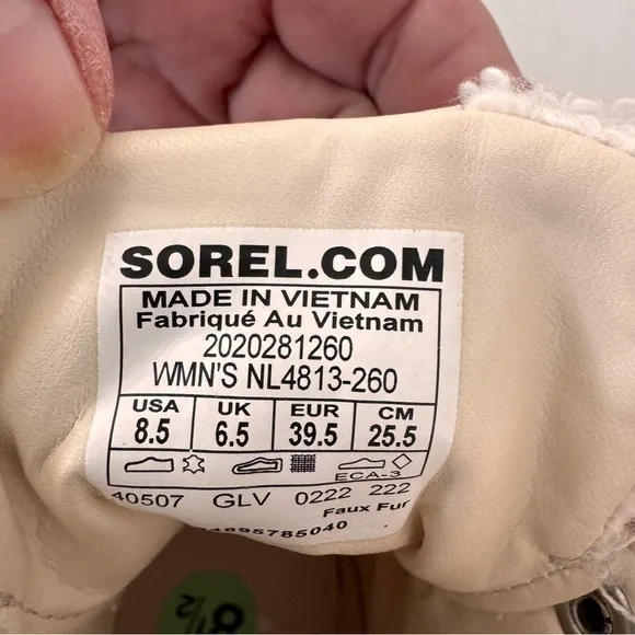 Sorel Brex Cozy Lace Up Boots  Waterproof All Weather Boots.  NWT Leather US 8.5