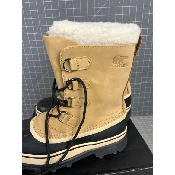 SOREL Caribou Women's Cold Weather Boots Buff Sz. 10  Leather NEW Waterproof