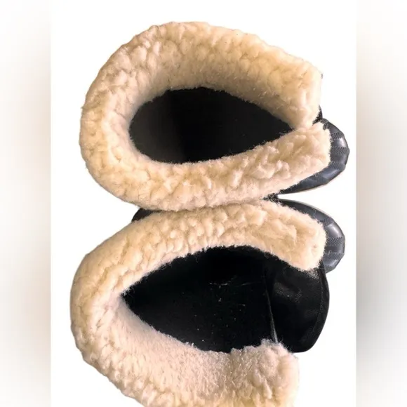 Sorel Carnival Waterproof Winter Women’s Boots w/ Fleece/Felt Lining EUC SIZE 4