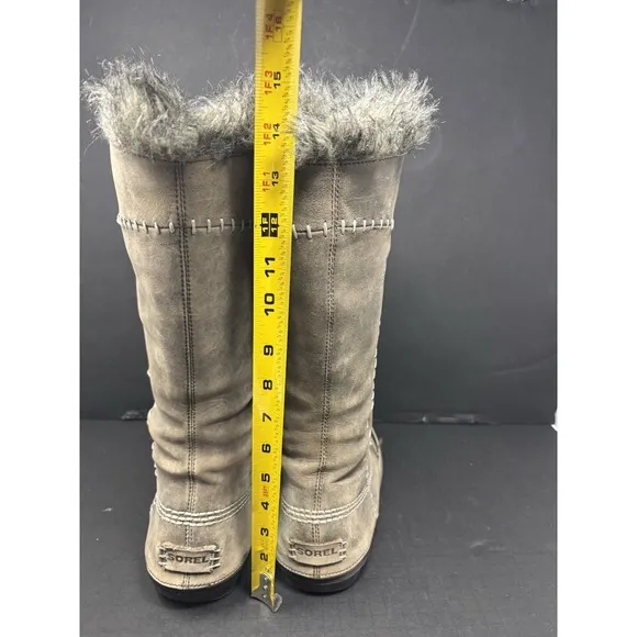 Sorel Cate The Great Boots Sz 8 Faux Fur Calf Height Lace Up NL1642-221