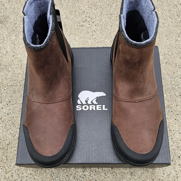 Sorel Chelsea waterproof boots Men's size 10