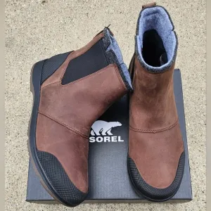 Sorel Chelsea waterproof boots Men's size 10