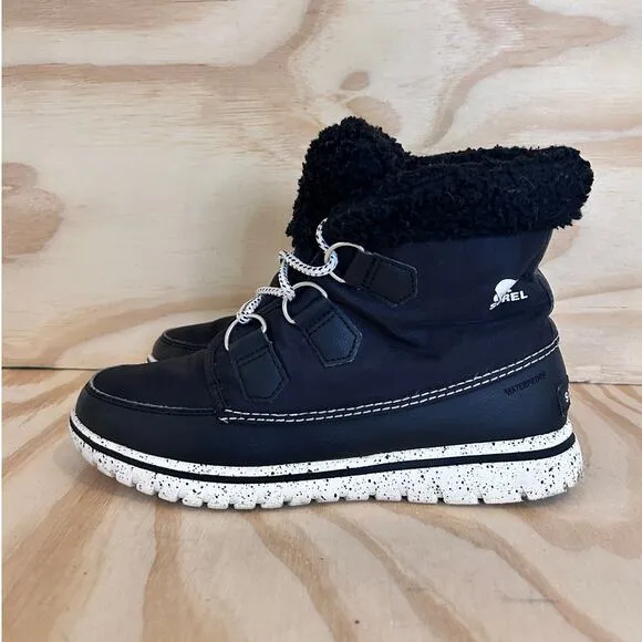 Sorel - Cozy Carnival - Winter Boots - Black - Women's - 8 - NL2297-010