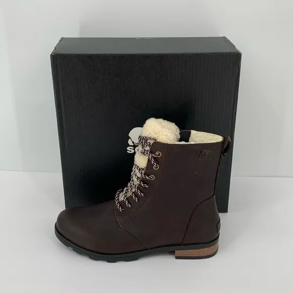 Sorel Emelie Short Lace Cozy Boots brown leather shearling winter waterproof 9