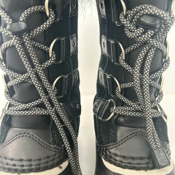 Sorel Girl’s Black Waterproof Winter Boots With Fur Trim 1 (Little girl)