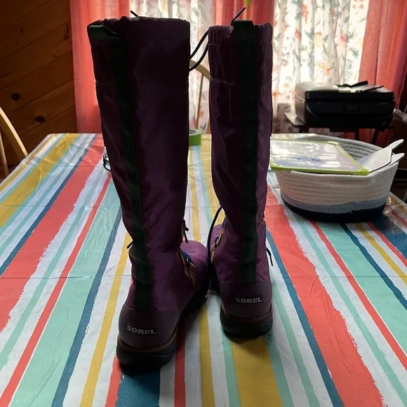Sorel Gloximinia Tall Purple Lace Front Waterproof Insulated Boots - Size 8