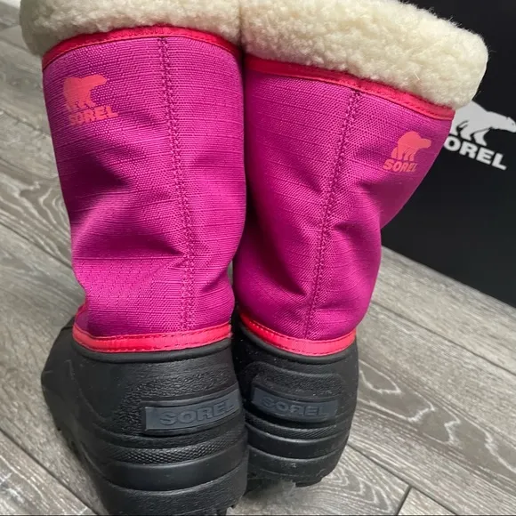 Sorel insulated winter know boots Cumberland youth girths size 7 waterproof NEW